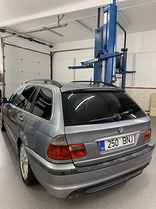 BMW 330d 150kw мануал (5 фото из 8)
