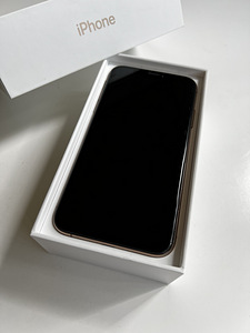 iPhone XS 64GB Gold (1 foto / 4)