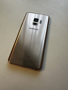 Samung Galaxy S9 64GB Gold (1 foto / 4)