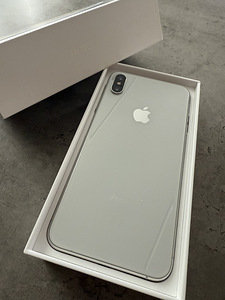 iPhone XS Max 256GB Silver AKTIVEERIMATA (3 foto / 3)