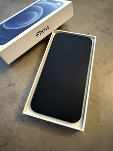 iPhone 12 Black 64GB (2 фото из 4)