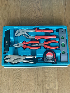 Makita tööriistakohver + akutrell (55 €) (4 foto / 6)