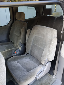 Kia Carnival 2.9 CRDI diisel,automaat (9 foto / 9)