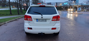 DODGE JOURNEY COMFORT 09.2008 2.0 TURBODIISEL 103kW (7 foto / 10)