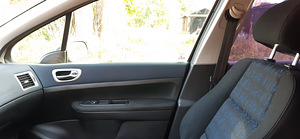 PEUGEOT 307 2,0 HDI 2005 TURBODIISEL (6 foto / 7)
