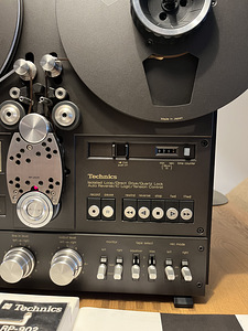Technics RS-1700 (5 фото из 7)