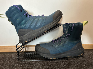 Adidas Terrex matkasaapad
