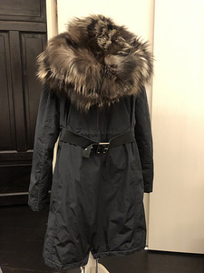 Müüa IVO NIKKOLO naiste parka, naturaalse karvaga (3 foto / 6)