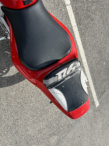 Yamaha YZF R6 (10 foto / 10)