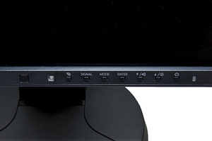 Eizo 24" EV2436 monitor (2 фото из 2)
