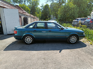 Audi 80 B4 1.8T Quattro (4 foto / 15)