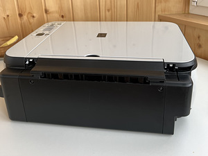 Canon Pixma MP270 printer/skänner + Canon Tindikassetid (6 foto / 7)