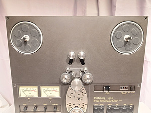 Technics RS-1506U Stereo 4-realine magnetofon (3 foto / 10)