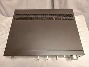 Technics SU-9600+SE-9600/ Technics SE-A5+SU-A6 усилитель (8 фото из 10)