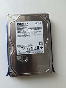 Kõvaketas Toshiba DT01ACA050 500 GB 3.5" (1 foto / 2)