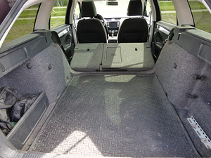Škoda Octavia Combi 1,6TDI 77kw 7DSG (9 foto / 10)