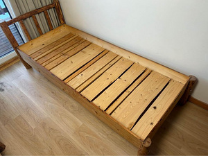 Puidust käsitöö voodi puitvoodi (4 foto / 7)