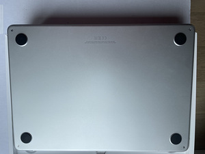 MacBook Air M2 2022 8GB 512GB SSD RUS, uut (4 foto / 5)