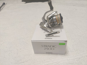 Продается катушка Shimano STRADIC 2500 (1 фото из 1)