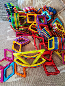 Magformers üksikult või komplektina, 300 tk (1 foto / 4)