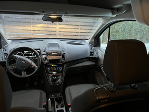 Продается Ford Transit Connect Long N1 (7 фото из 12)