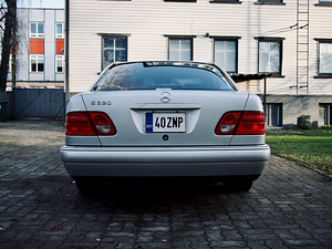 Mercedes-Benz E320 w210 (Jaapani import, LPG) (3 foto / 15)