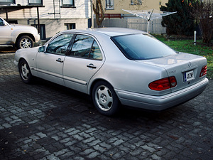 Mercedes-Benz E320 w210 (Jaapani import, LPG) (4 foto / 15)