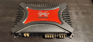 Võimendi Sony Xplod 600W (1 foto / 4)