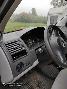 VW Transporter 2,0 TDI 75kw 2011.a. duubelkabiin (4 foto / 9)