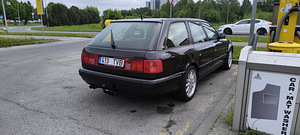 Audi s4 (3 foto / 3)