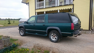 Gmc suburban 6,5 td автомат (2 фото из 6)
