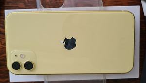iPhone 11 64gb (2 фото из 3)
