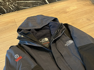 The North Face Summit Series talvejope M (2 foto / 4)