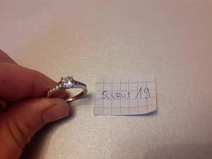 Серебряное кольцо 925 (1 фото из 2)