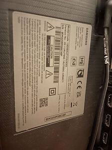 Samsung UE55AU7172UXXH teler. Katkise displayga! (3 foto / 3)