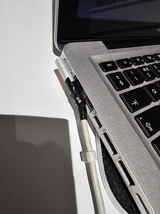 MacBook Pro 13" Mid 2012 - 512gb SSD - i7 - 8GB ddr3 (8 foto / 8)