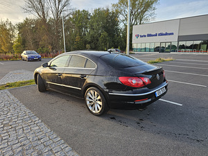 Volkswagen Passat CC (2 foto / 14)