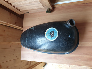 Bensiinipaak D4 (1 foto / 10)