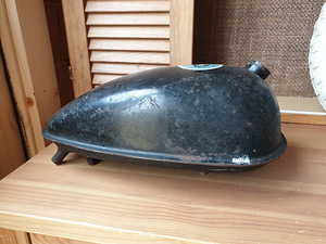 Bensiinipaak D4 (3 foto / 10)