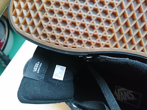 VANS 43N (3 foto / 3)