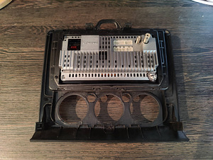 2004-2010 Ford Focus XTRONS PSP90F2F multimeediakeskus (5 foto / 5)