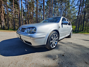 Volkswagen Golf 4 1.9 R4 TDI 85kw (1 foto / 15)