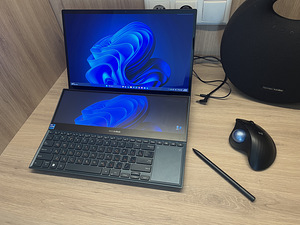 ASUS ZenBook Pro Duo ux582zm (4 foto / 4)