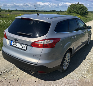 ПРОДАЕТСЯ FORD FOCUS, 2013 (3 фото из 10)