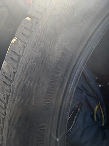 Triangle naastrehvid 205/50/r17 (2 foto / 2)