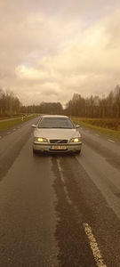Volvo S60 2003 2.4 120kw (5 foto / 6)