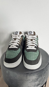 Nike Air Force 1 (2 фото из 3)