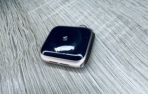 Apple Watch Series 5 Gold Aluminium Case 40mm (4 foto / 5)