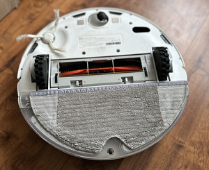 Mi Robot Vacuum Mop Essential/ робот-пылемос (2 фото из 4)