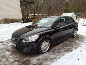 Продам VOLVO C30 2,0D 100 кВт (2 фото из 9)